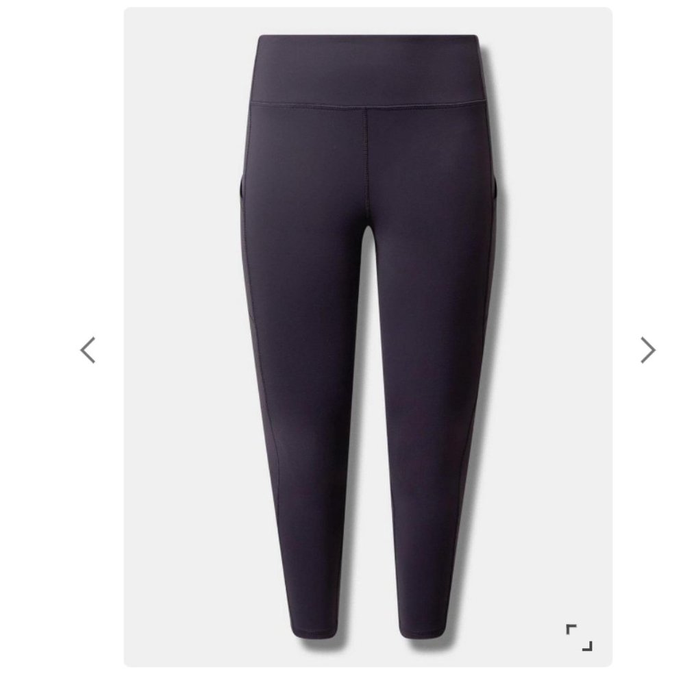 High-Waist Performance Capri Leggings - Dark Grey